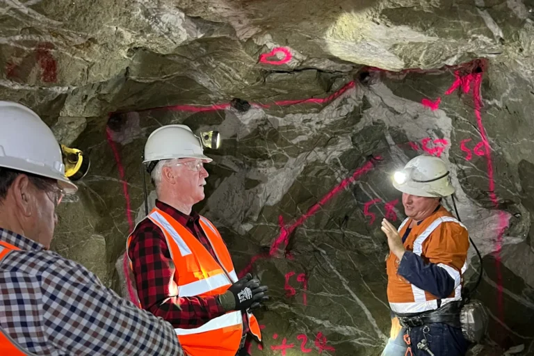 Colombian Mint -Aguia Resourses